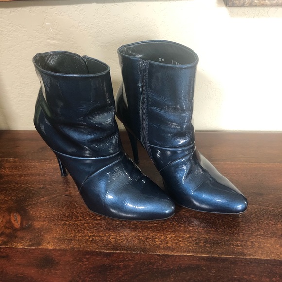 Stuart Weitzman Patent Leather Heeled Ankle Boots - Picture 2 of 7